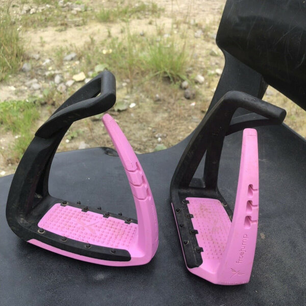 HORSE rider stirrups